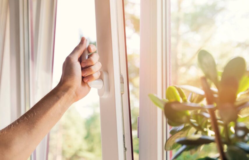 поворотно откидной механизм окна московская область